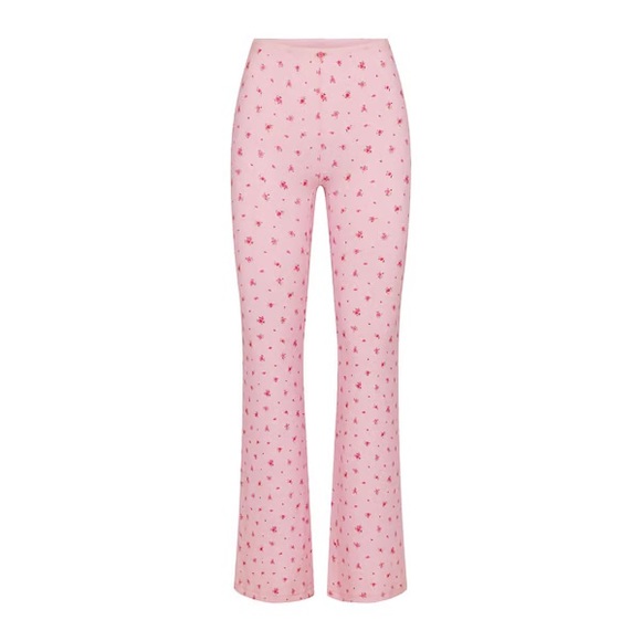 SKIMS CHERRY BLOSSOM ROSE PRINTED TOP AND BOTTOM SET - Picture 7 of 8